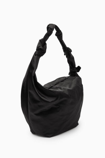 COS HITCHオーバーサイズクロスボディーバッグ - ナイロン