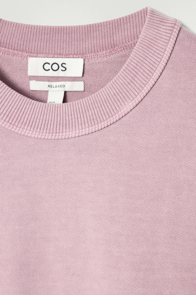 COS モックネックスウェットシャツ