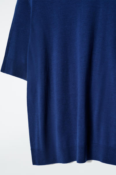 COS メリノウールニットシャツ