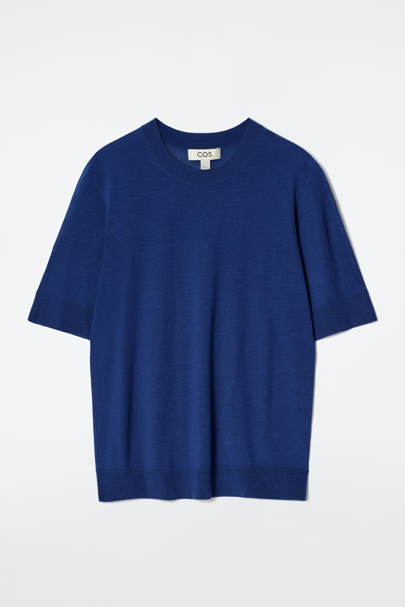 COS メリノウールニットシャツ