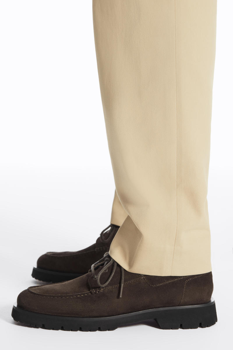 CHUNKY BOAT SHOES チャンキーボートシューズ ブラウン｜COS コス 公式
