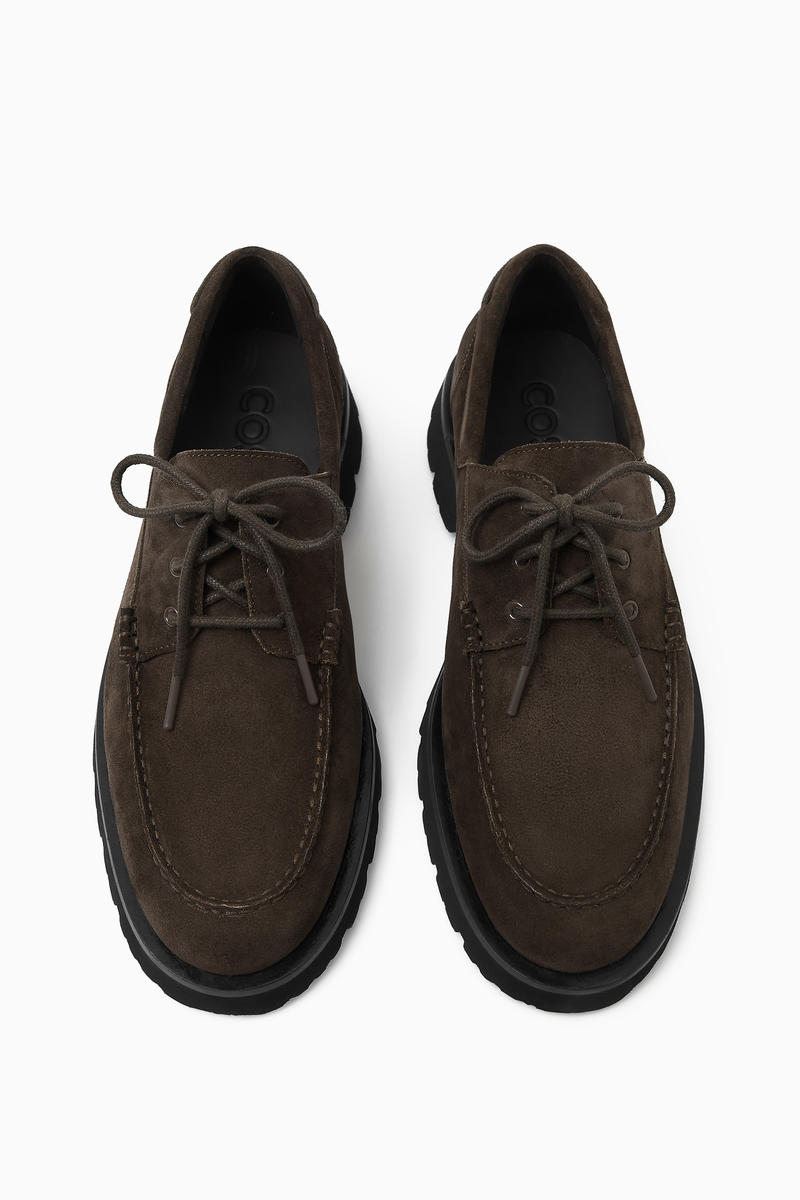 CHUNKY BOAT SHOES チャンキーボートシューズ ブラウン｜COS コス 公式