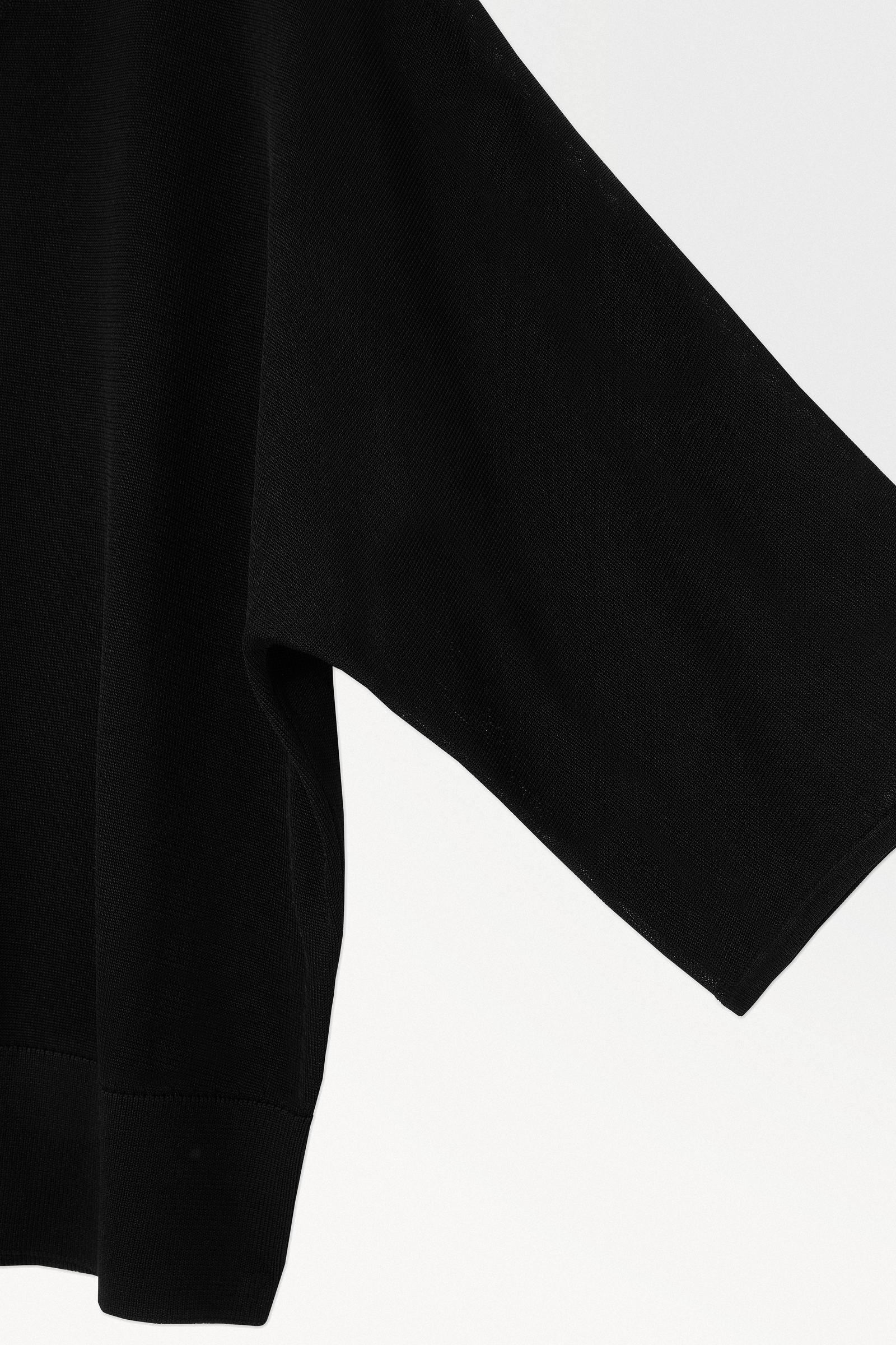 THE KNITTED SILK-BLEND T-SHIRT シルクブレンドニットTシャツ 