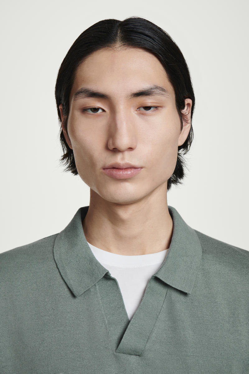 COS ニットリネンポロシャツ