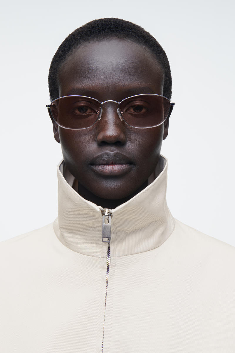 COS ワイヤーフレームキャットアイサングラス