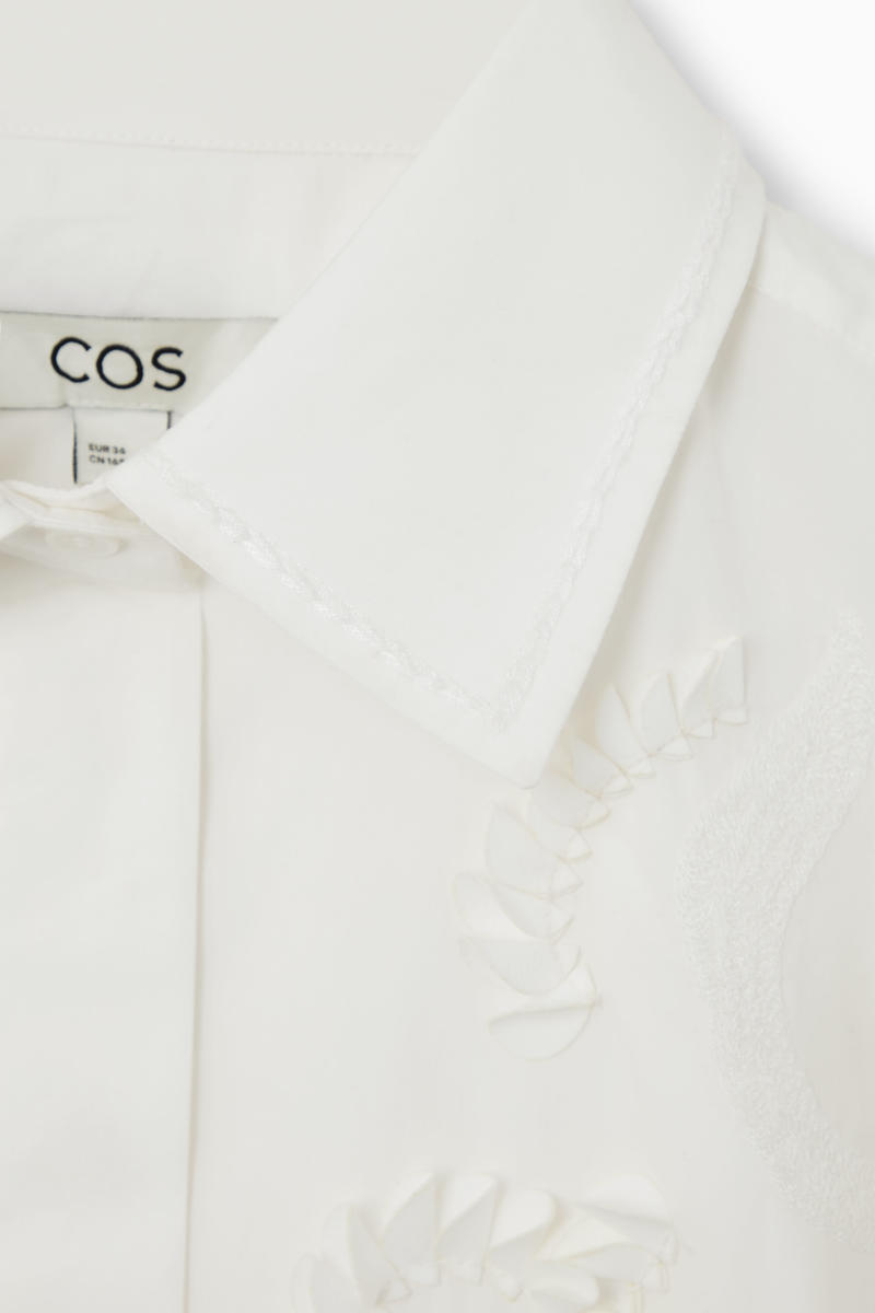 美品23区シャツ Made in JAPAN】スライドパズル柄 シャツ（カジュアルシャツ