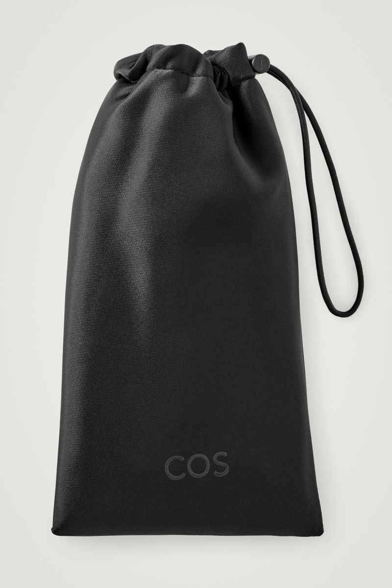 COS Dフレームサングラス