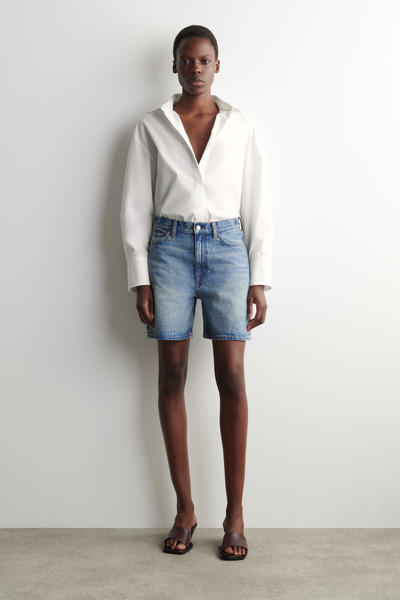 COS ハイライズデニムショーツ