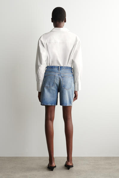 COS ハイライズデニムショーツ