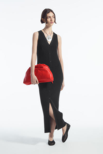 ボタンリブニットマキシワンピース