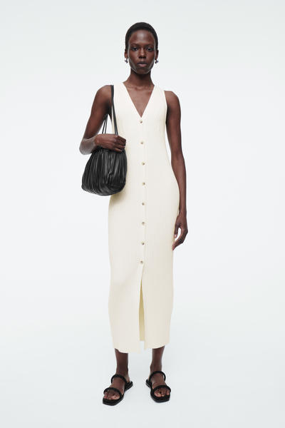 ボタンリブニットマキシワンピース