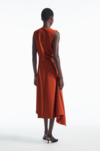 COS ギャザードアシンメトリーミディドレス