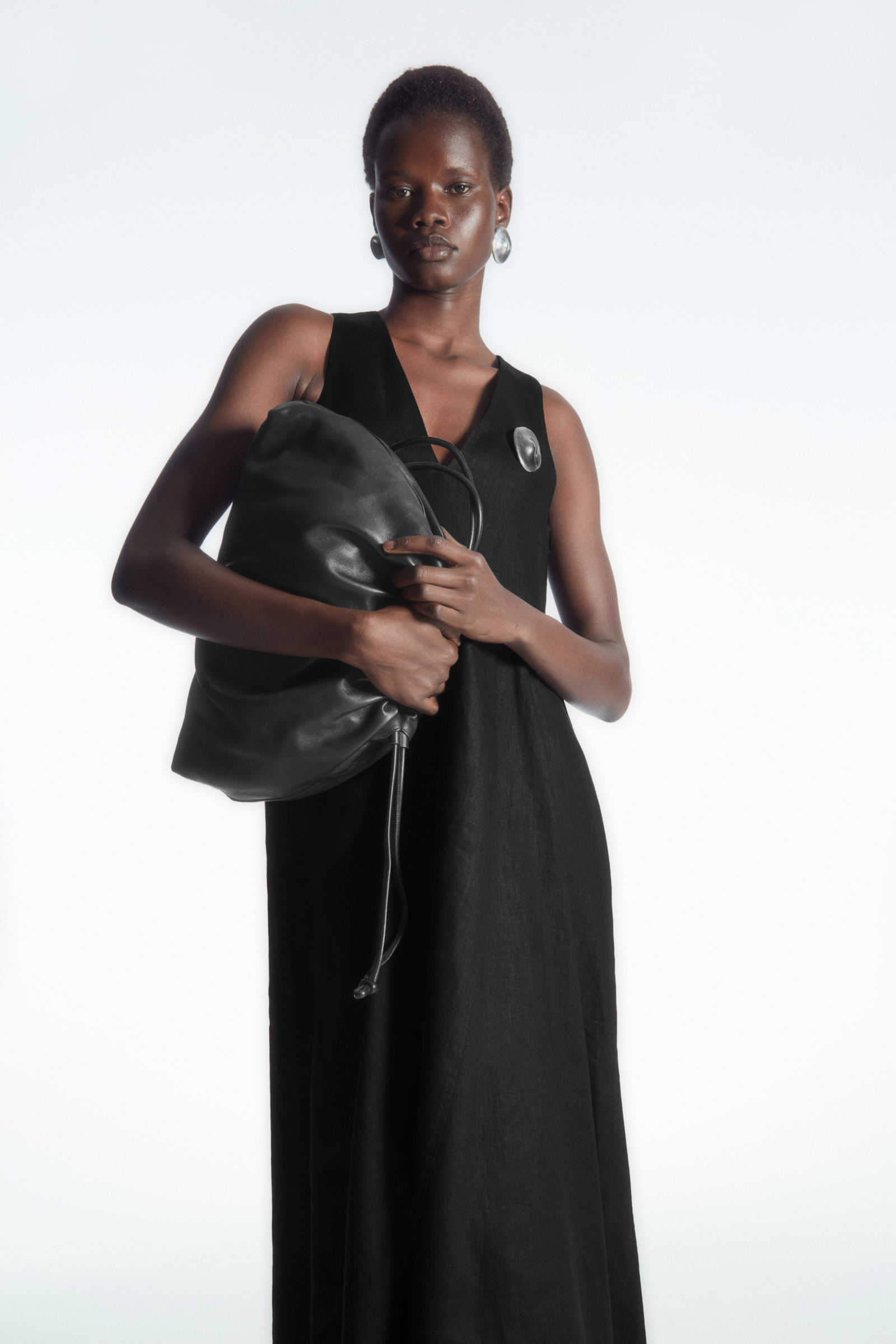 COS フレンチスリーブニットドレス COS フレンチスリーブニットドレス