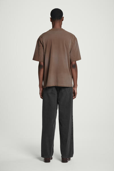 COS オーバーサイズフェードモックネックTシャツ