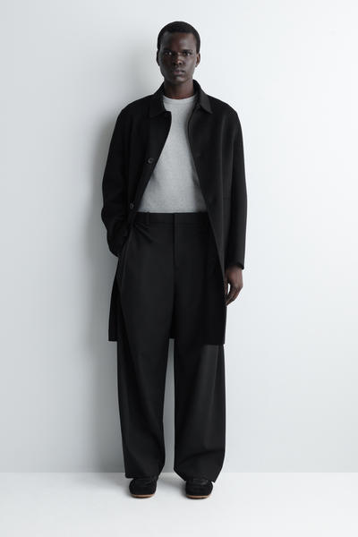 COS スリムフィットリブTシャツ