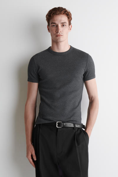 COS スリムフィットリブTシャツ XS 2枚セット COS スリムフィットリブTシャツ XS 2枚セット SLIM RIBBED T-SHIRT