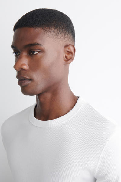 COS スリムフィットリブTシャツ