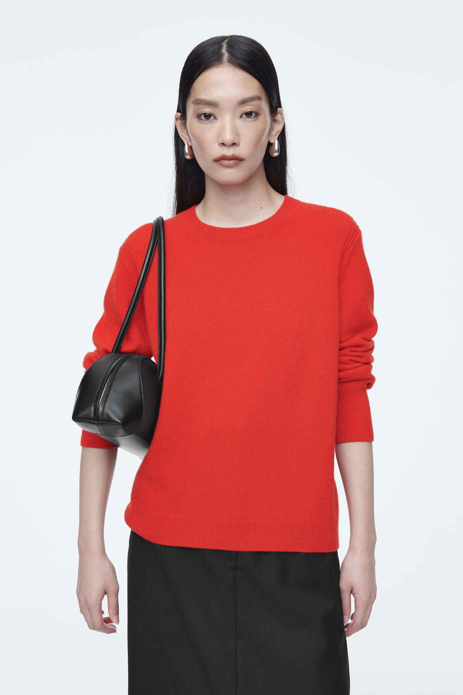 PURE CASHMERE JUMPER ピュアカシミヤセーター ブライトレッド｜COS