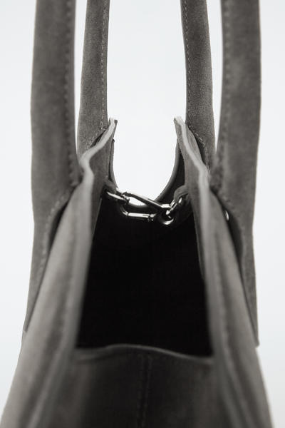 COS スモールスタジオボウリングバッグ - レザー