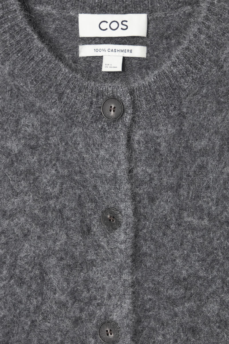 PURE BRUSHED-CASHMERE CARDIGAN ピュアブラッシュドカシミヤ