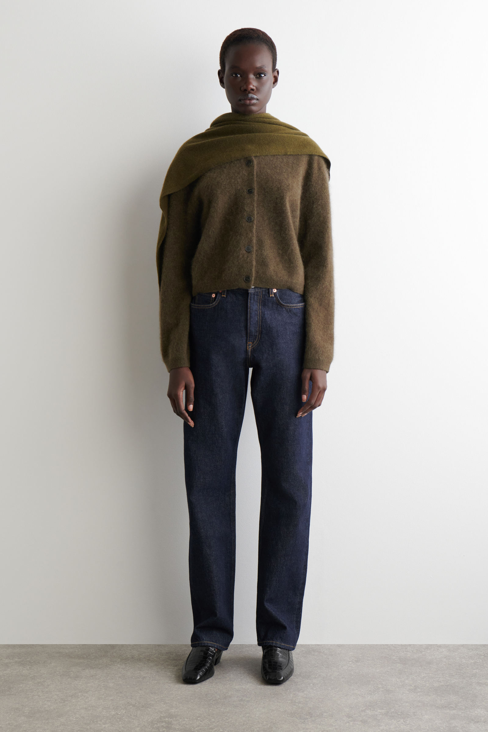 PURE BRUSHED-CASHMERE CARDIGAN ピュアブラッシュドカシミヤ