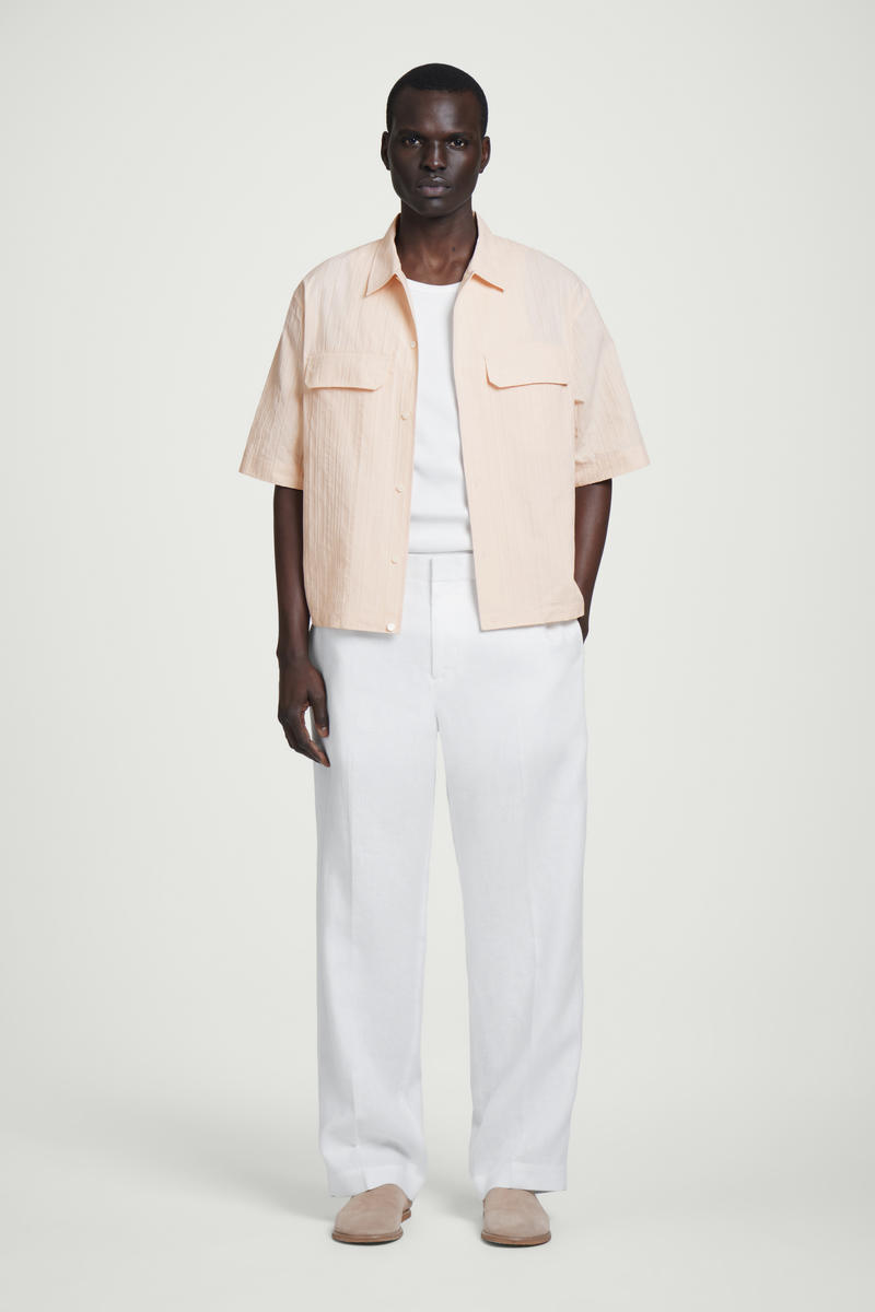 COS オーバーサイズフラップポケットユーティリティシャツ