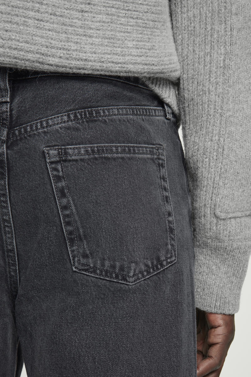 COS SIGNATUREジーンズ - ストレート