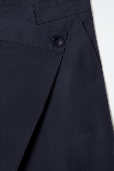 COS アシンメトリーラップパンツ