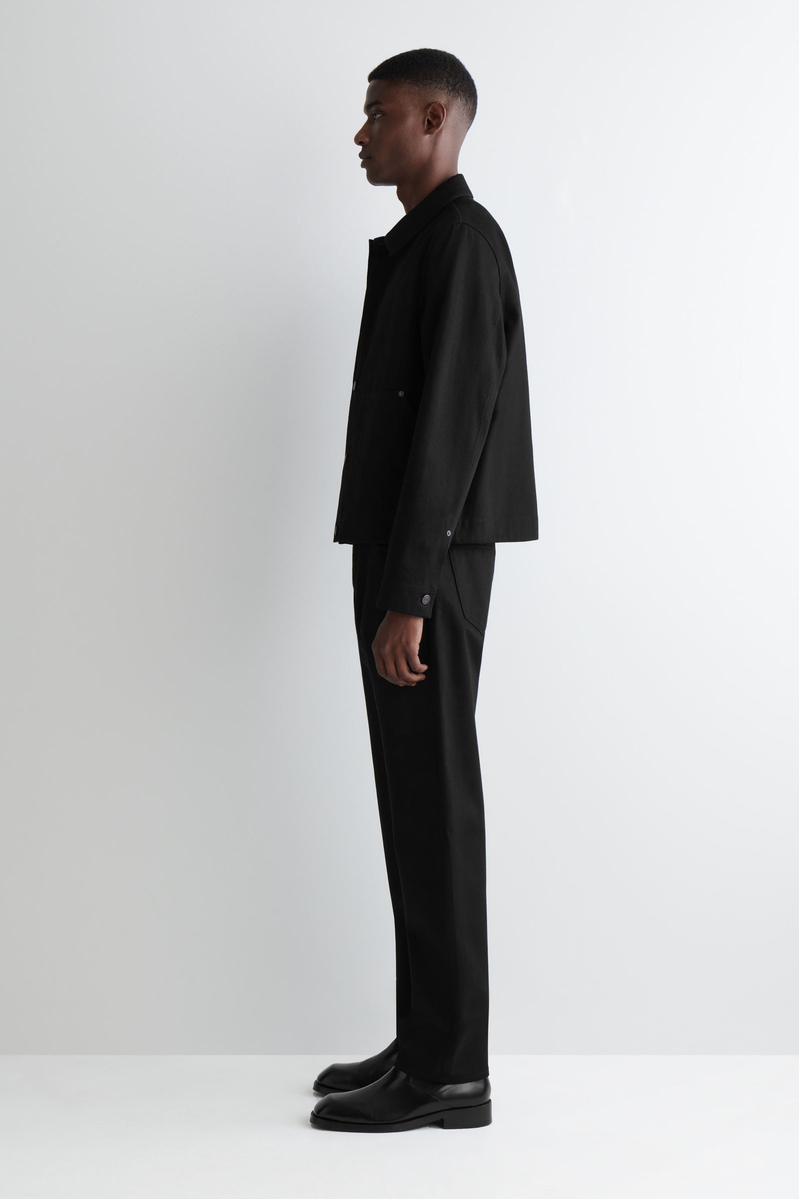 COS リラックスデニムジャケット RELAXED DENIM JACKET リラックスデニムジャケット ブラックセルビッジ