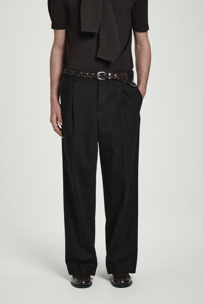 COS タック入りワイドレッグデニムパンツ