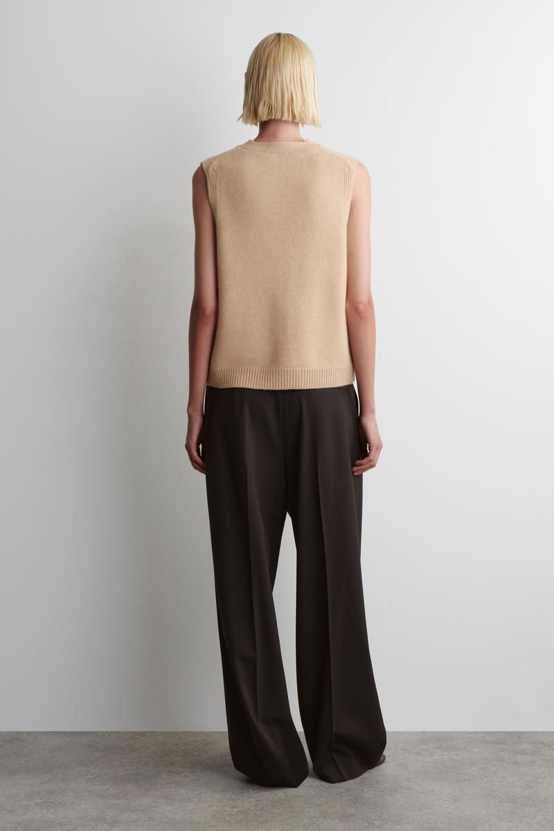 COS カシミヤ混ニットベスト