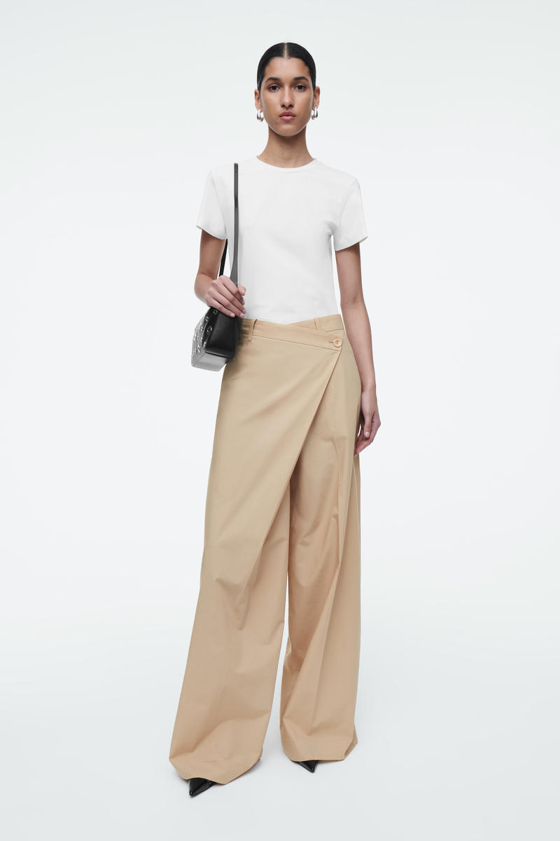 COS スリムフィットリブTシャツ Mサイズ 1度試着 タグ付き cos スリムフィットリブtシャツ - メルカリ