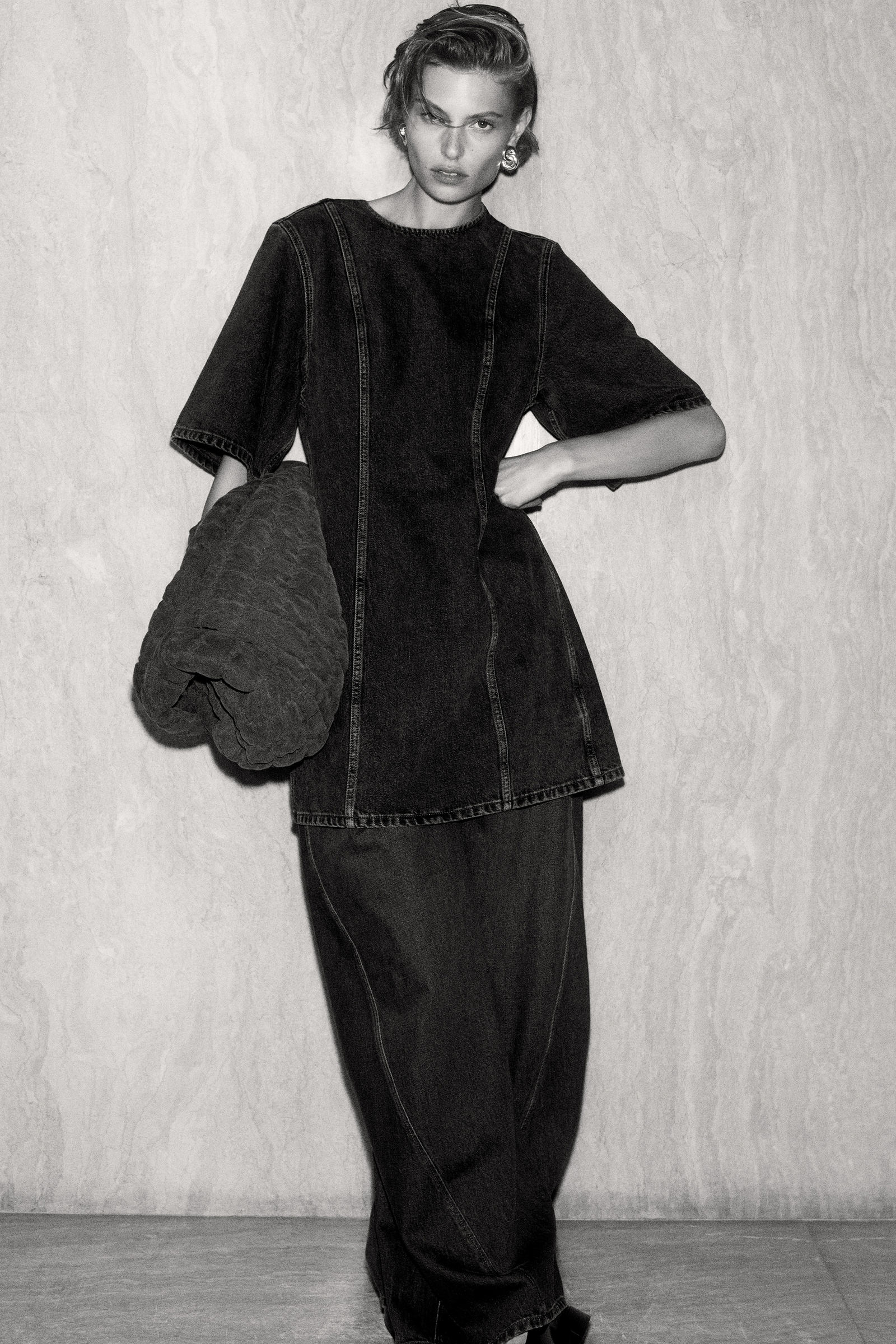 TWIST JEANS - BARREL TWIST ジーンズ - バレル ウォッシュドブラック