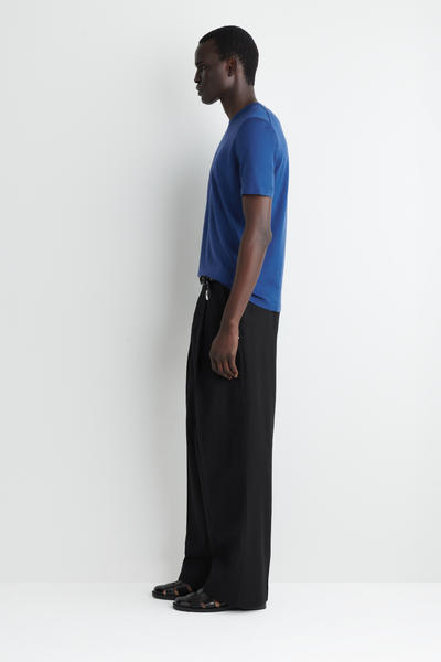 COS スリムニットシルクTシャツ