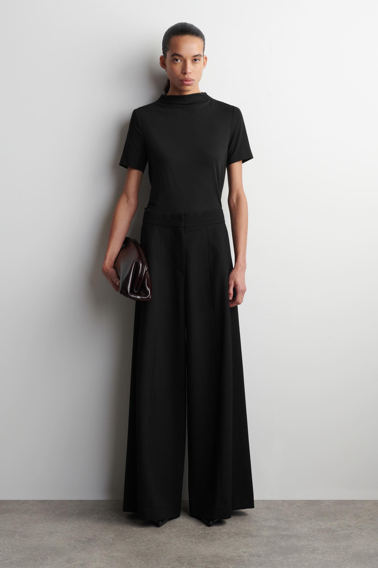 COSRELAX ブラック RELAXED WOOL-BLEND WIDE-LEG TROUSERS リラックスウールブレンド