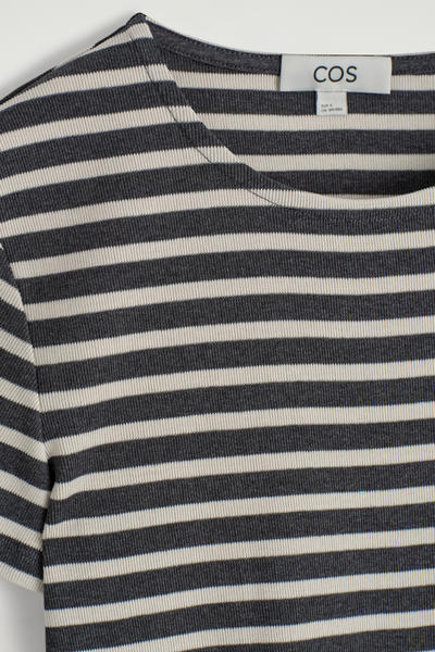 COS ストライプスリムリブ Tシャツ