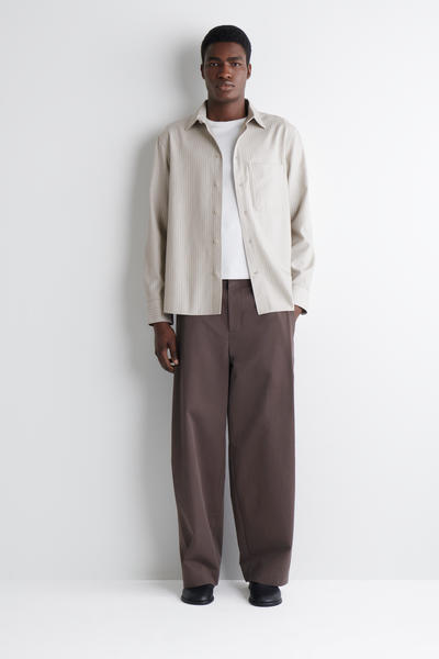 COS オーバーサイズツイルシャツ