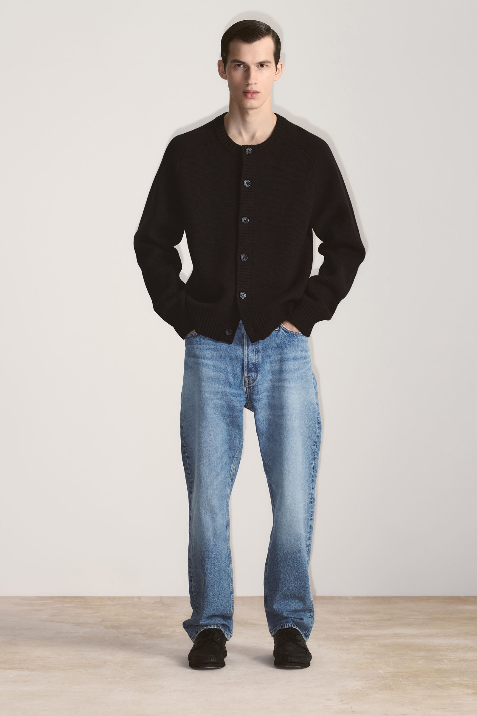 COS ウールブレンド クルーネック カーディガン コス WOOL-BLEND CREW-NECK CARDIGAN ウールブレンドクルーネック