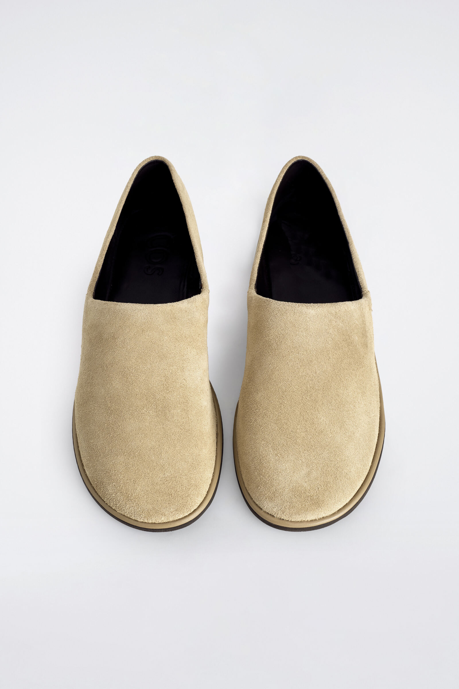 LEATHER SLIP-ON SHOES レザースリッポンシューズ ベージュ｜COS コス 