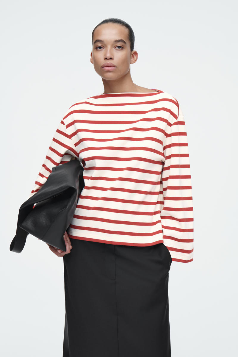 ストライプ柄ボートネック長袖トップス STRIPED BOAT-NECK TOP ストライプボートネックトップ レッド