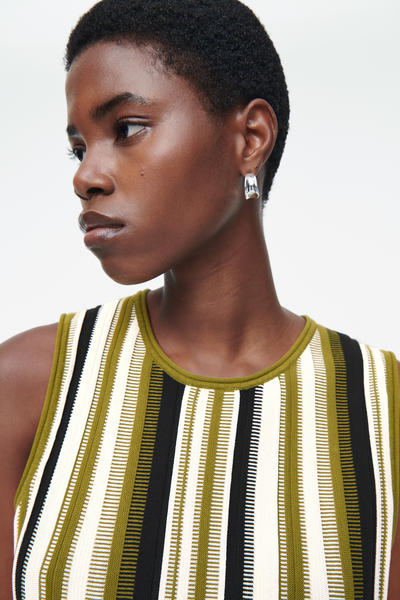 COS ストライプニットタンクトップ