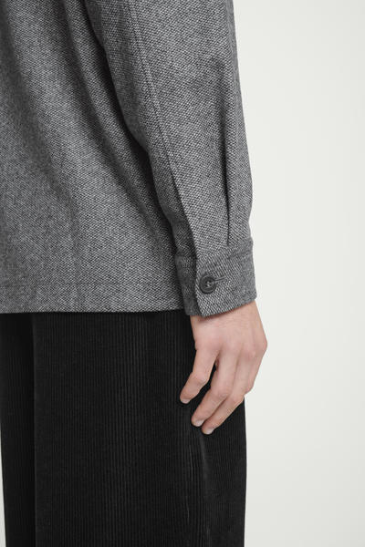 COS ウールブレンドオーバーシャツ