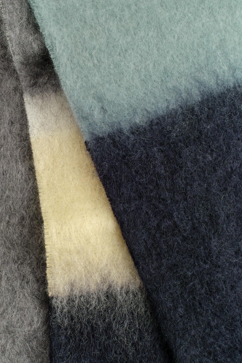 FRINGED MOHAIR SCARF フリンジモヘアマフラー ネイビー / クリーム