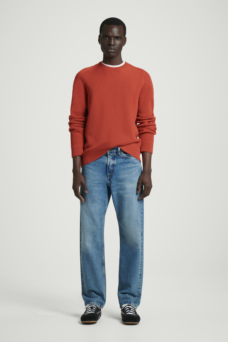 COS リブ編みメリノウールセーター