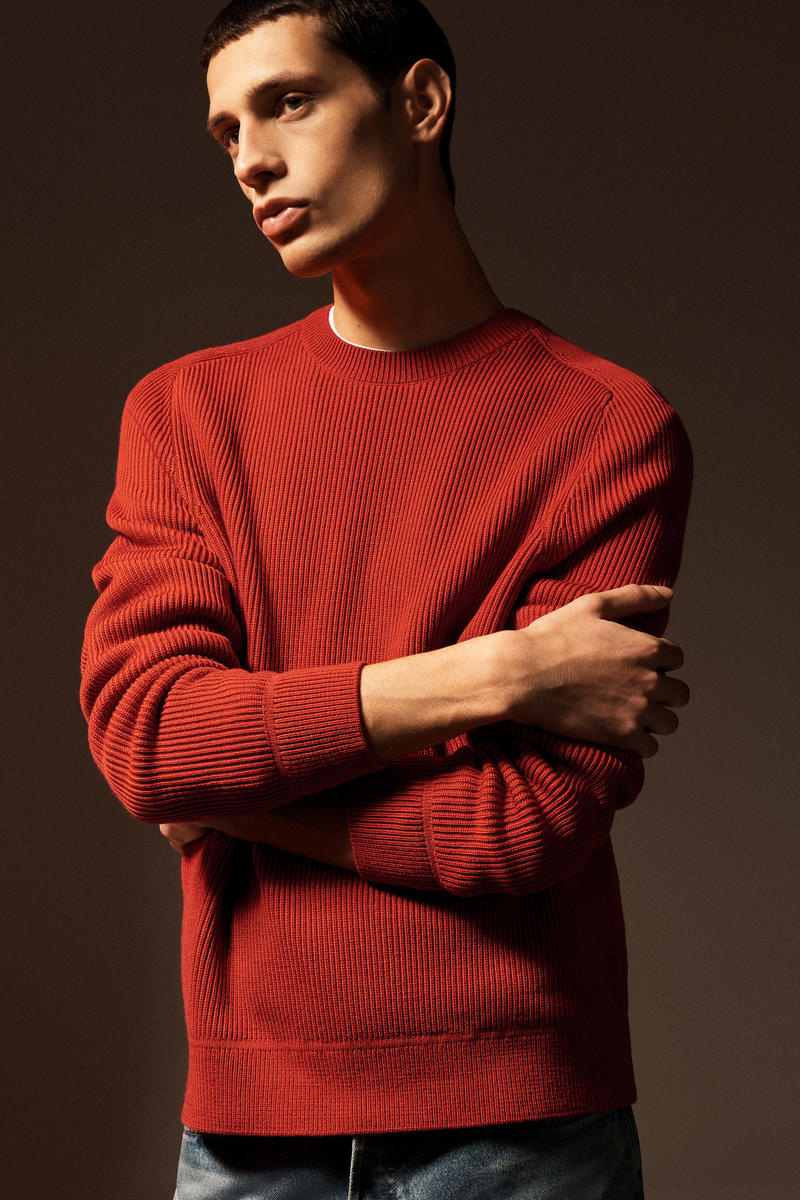 COS リブ編みメリノウールセーター