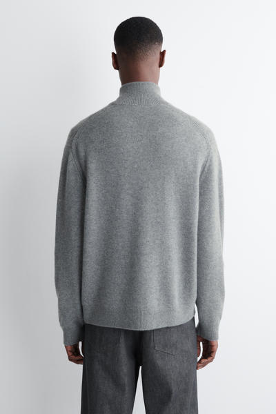 COS カシミヤジップアップセーター