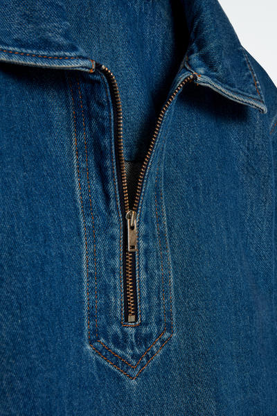 COS デニムハーフジップブラウス