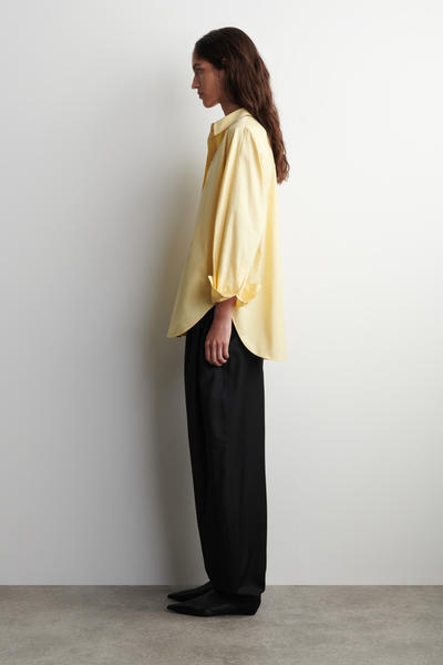 COS リラックスフィット コットンシャツ