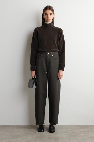 COS BAYバレルレッグジーンズ