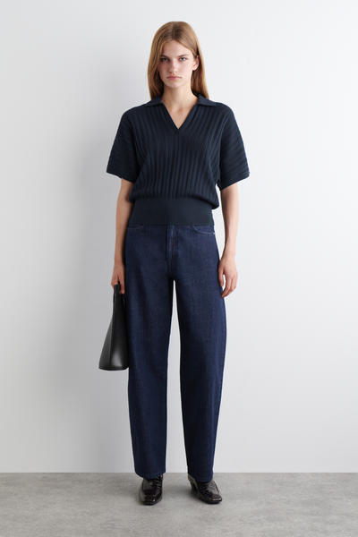 COS BAYバレルレッグジーンズ